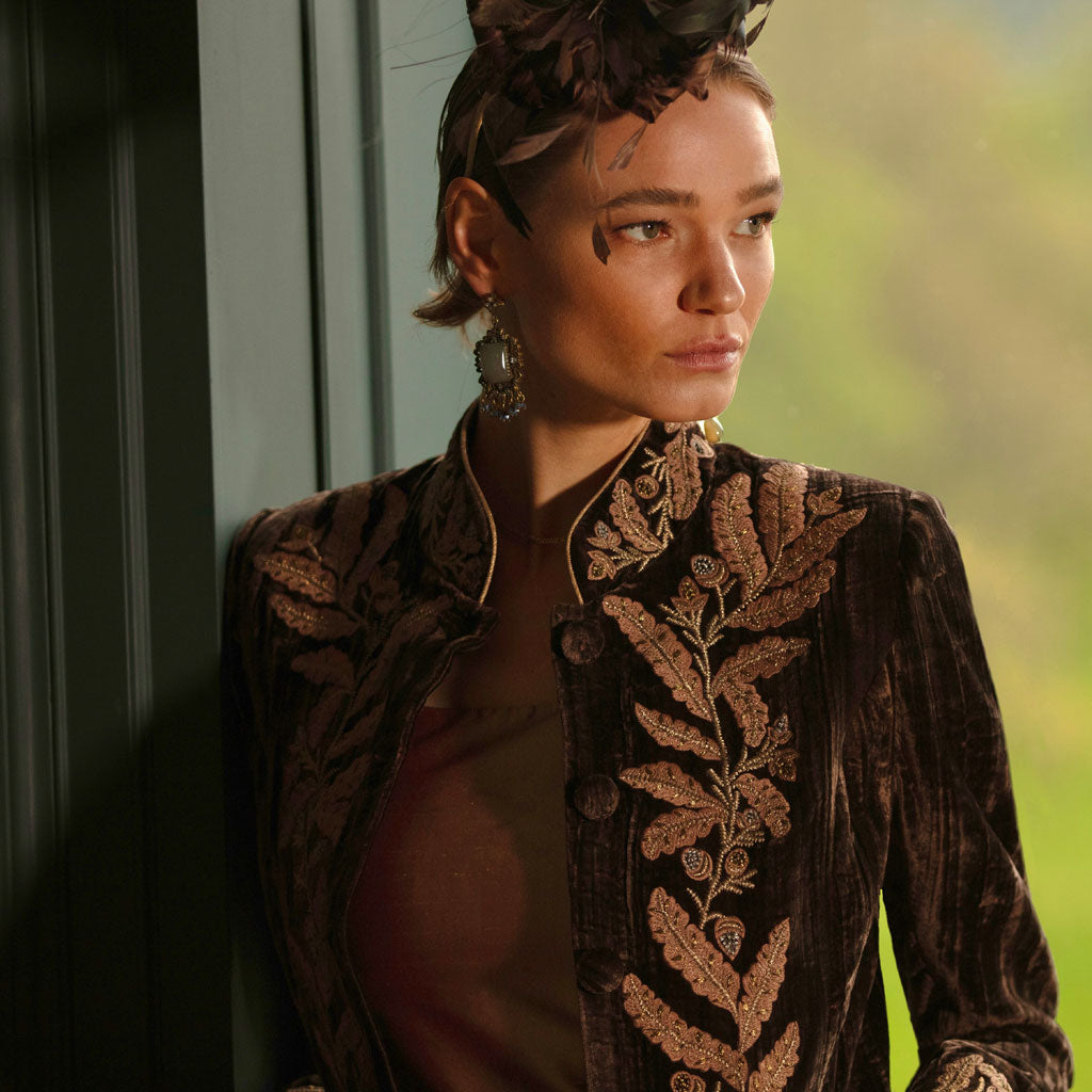 Autumn Peking Brown Velvet Coat