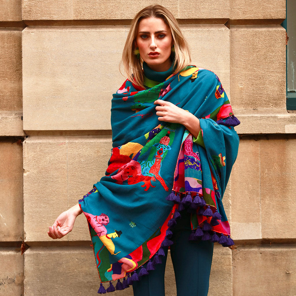 Radiant Poochies Stilvoll Wool Shawl